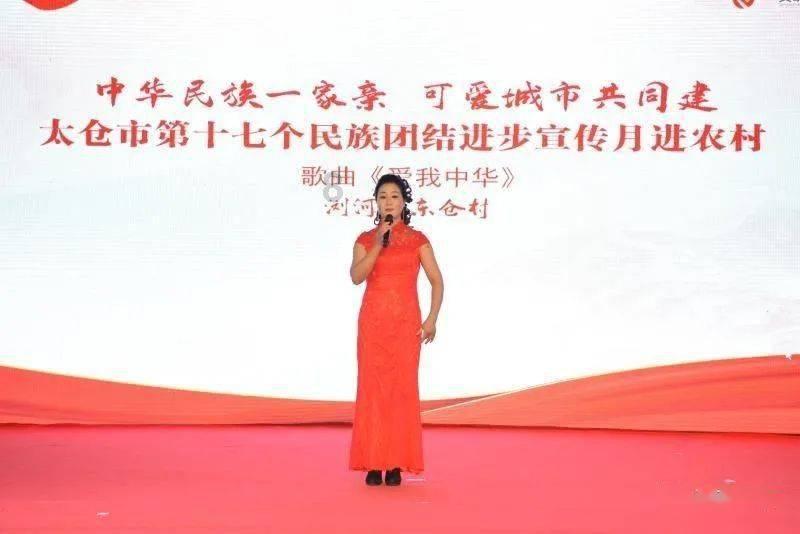 谁知道这壁纸在哪找？游戏画面